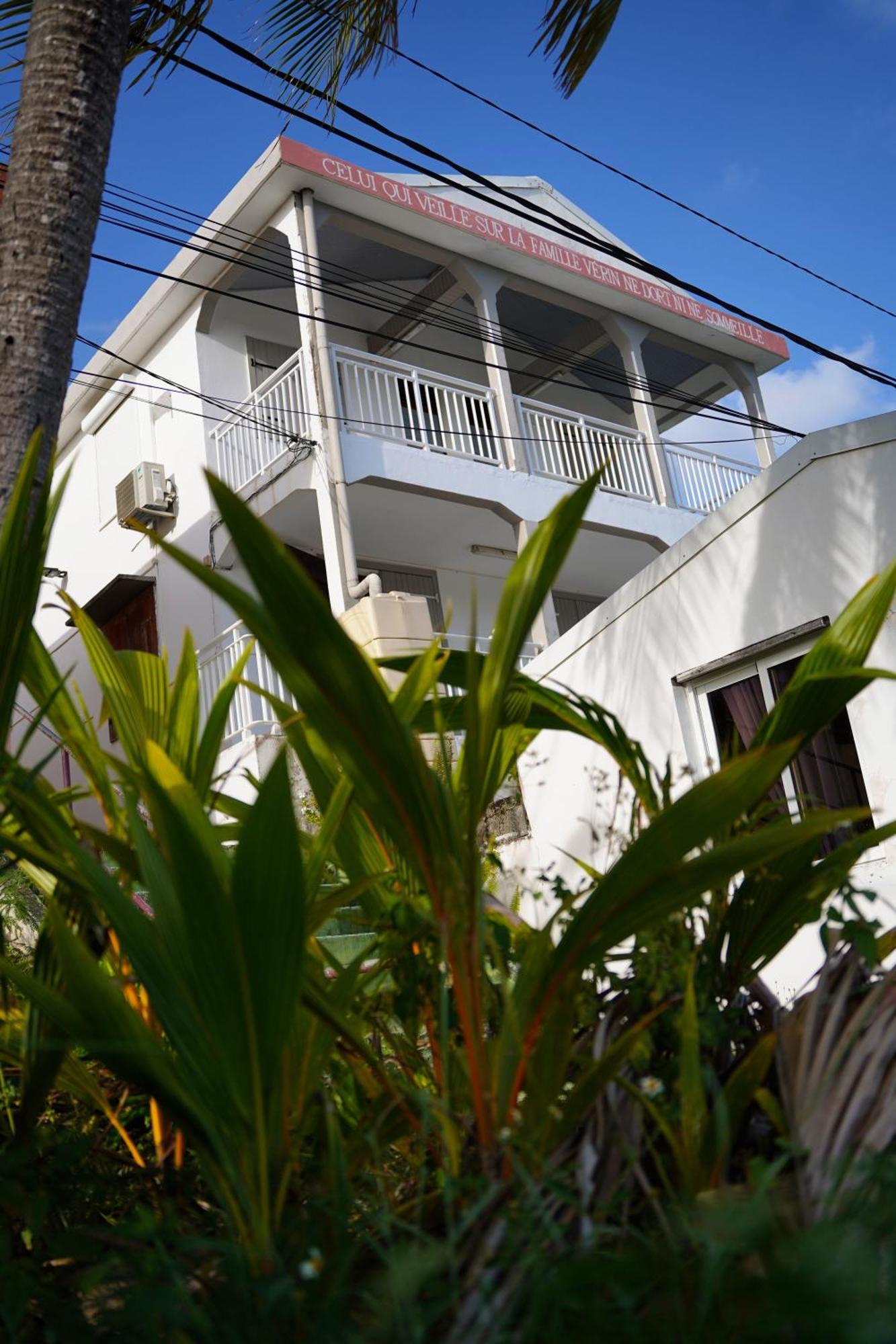 Loca Vacances Sainte-Anne  Exterior foto